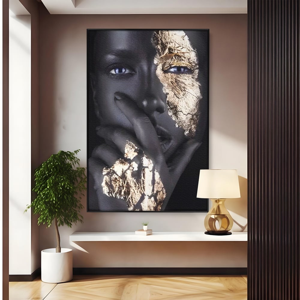 Tablou canvas cu tablou canvas cu portret de femeie, in rama de aluminiu negru